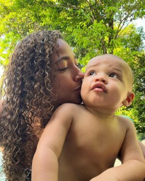 Kylie Bunbury Instagram - So much vitality here 🌱 the elements ask that you open & listen. And our Rumi was the nectar of every moment🥹🌺