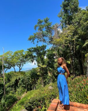 Kylie Bunbury Instagram - So much vitality here 🌱 the elements ask that you open & listen. And our Rumi was the nectar of every moment🥹🌺