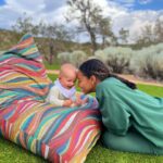 Kylie Bunbury Instagram - Last week’s edition of touching peace 💚🌸🫧🍭🤸🏾‍♀️🥁🌝🌱🐒