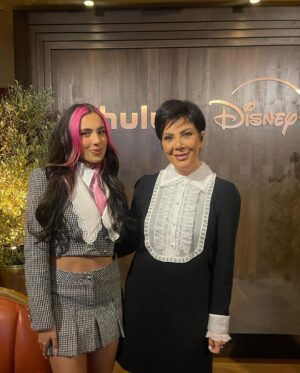 Kylie Cantrall Instagram - Guys i think i got one step closer to making Descendants x The Kardashians happen🤭🤭🤭 

Thank you for having me @disneyplus @hulu 💫💕 

Glam: @melissa.hurkman @laurarugetti 

Styled by: @pariyaluv