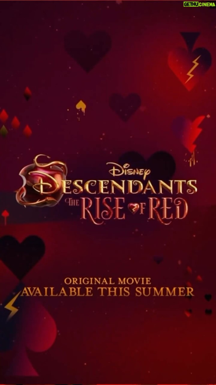 Kylie Cantrall Instagram - Ahhhhh!!! Here’s a first look at Descendants 4: The Rise Of Red👀👀#disneydescendants #theriseofred @disneydescendants @disneyplus