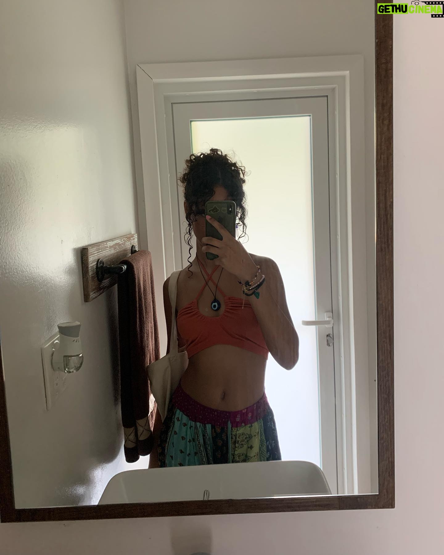 Kyliegh Curran - 8.2K Likes - the past couple weeks have been so..