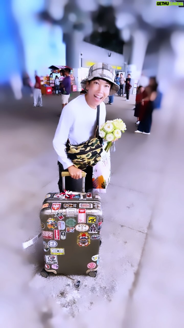 Kym Ng - 1.8K Likes - #spreadLove 💕 #MissionariesOfCharity #HomeOfJoy #SiemReap #PoiPet #Cambodia 🇰🇭