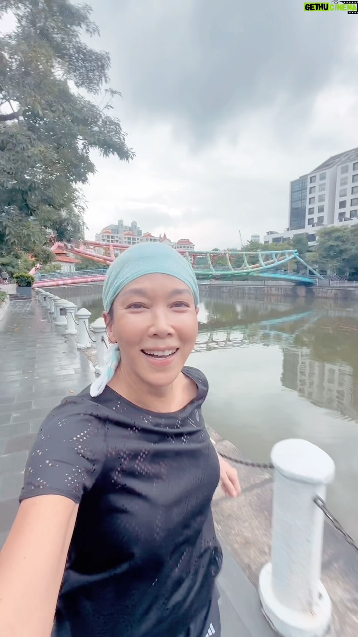 Kym Ng - 1.6K Likes - 🏃🏼♀️➡️ #run until #raincomes 🌧️ and #raingoes ☁️
🫢 #jinShiok 💕 #keepgoing #keepmoving 🏃🏼♀️➡️