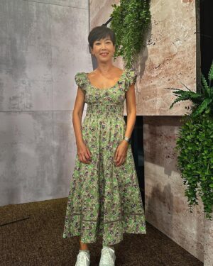Kym Ng Instagram - #ootd  @katespade_singapore @toryburch 💕