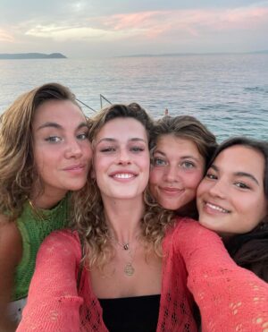 Kyra Isako Smith Instagram - archief ‘22 ⭐️