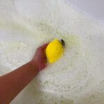 Kyung Soo-jin Instagram - 샤워부스에서 욕조로 바꾼이유… 레몬휴식🍋🍋🍋