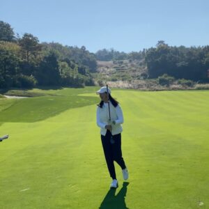 Kyung Soo-jin Instagram - ⛳️
골프 신생아..👶🏻
골린이가 되어보자!!