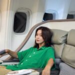 Kyung Soo-jin Instagram - ✈️💚