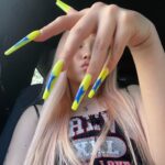 LANA Instagram - @madia__shian_ 💅⭐️🟦🟡