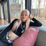 LANA Instagram - birthday week🤤💗 Lovely pink hair @maaya_wistell 🙏💗