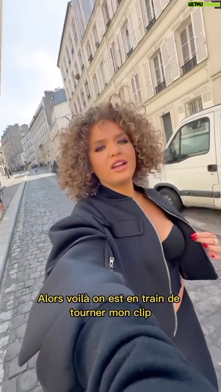 Léa Haddad - 11.5K Likes - Merci encore pour tous vos retours, votre soutien, votre amour. Vous êtes les meilleurs !! Tout ce qui m’arrive c’est grâce à vous ❤️🔥❤️🔥
📹 @azzedine__brahimi_