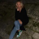 Léa Haddad Instagram – Évidement ,fermez les yeux sur le passé …#instagood #instagram #outfit #2021