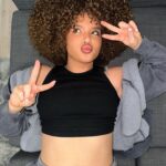Léa Haddad Instagram – Les dos d’ânes à Paris 🙄

« Qui je suis » dispo sur toutes les plateformes 🔂
