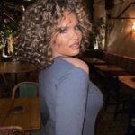 Léa Haddad Instagram – Et on s’en sort, demain un peu plus fort ✨