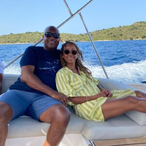 LaTanya Richardson Jackson Instagram - We traveled to Greece.No not in this😂Sam still shooting and absent😘