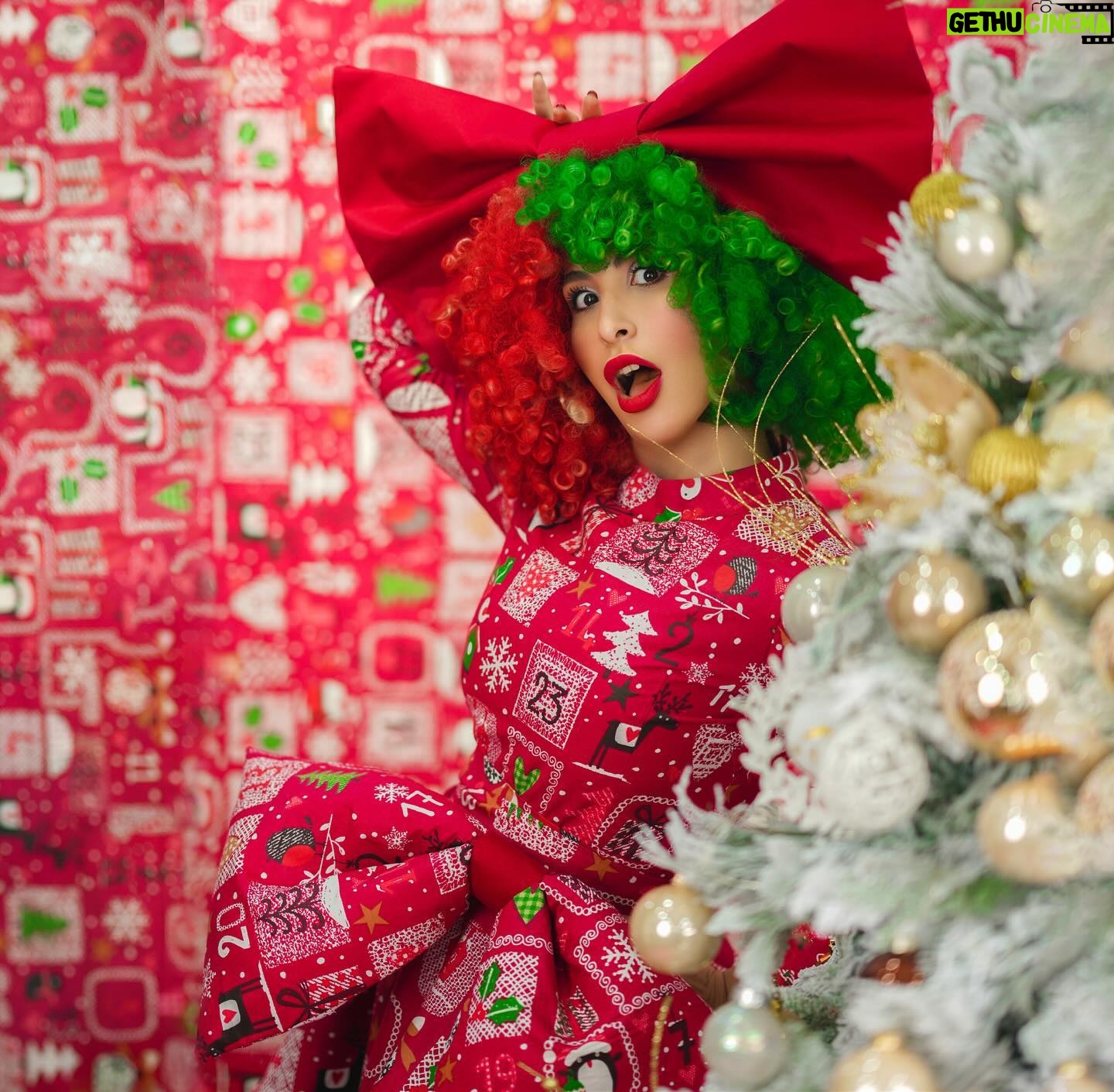 Laala Hazim - 768 Likes - Ho .. Ho .. Ho @siamusic stylist @baqir_chasib