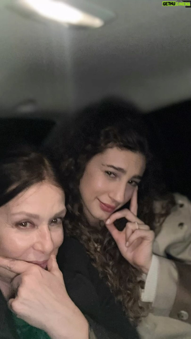 Laçin Ceylan - 13.1K Likes - kızım ve oğlumla 💕
büyük oğlum dışarıda intikam peşinde
#gaddardizi @gaddartvresmi
@ayyapim #sinanöztürk
#gaddarkötülerihaklar
#tvseries #tv_living