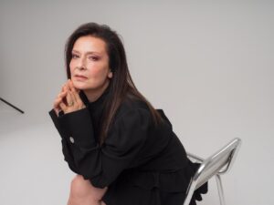 Laçin Ceylan Instagram - 🌷
#laçinceylan 
#actor 
#actorlife 
#selinkökmanagement 
@selinkokmanagement 
#artist  #actress 
#film #theater
#turkishseries