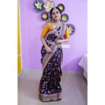 Lahari Arundhati Vishnuvazhala Instagram - Sooo many people msgd me abt this beautiful Saree So Guys I picked this one from @banaras_gallery_hyd Do checkout their page. . Tqq @banaras_gallery_hyd for this Beautiful saree 😍😍😍🥰