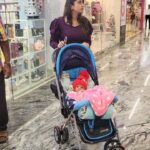 Lahari Arundhati Vishnuvazhala Instagram - Merry Christmas 🎅 🎄 ❤️ ♥️ guys Our little one's 1st Christmas 🎄 💕 Creating memories ✨️ 💖 🤩