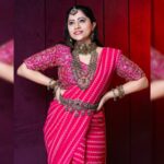 Lahari Arundhati Vishnuvazhala Instagram - Ready to wear saree..My recent 😍 fav.. Saree : @hm_collections._.05 Jewellery: @emmadi_silver_jewellery