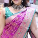 Lahari Arundhati Vishnuvazhala Instagram – ✨ Get ready for the most dazzling event of the season! ✨

Shop at the Emmadi Silver Jewellery Bridal Mela, where dreams become reality. From November 10th to December 10th, experience the allure of our exclusive bridal collection that’s perfectly crafted to match the upcoming trends. 💍💎

👰 Discover the bridal pieces of your dreams.
📅 November 10th – December 10th
📍 Visit our stores for a wide range of stunning designs.

For a Video Call Appointment, Contact us on WhatsApp

Kukatpally:  91 6302 11 22 33
Punjagutta:  91 63 00 40 5132

Now in Kukatpally, Punjagutta, Chandanagar
@emmadi_silver_jewellery

#emmadisilverjewellery #riyabyesj #silverjewelry #bridaljewellery #southindianbride #telugubride #nriwedding #weddingjewellery #victorianjewelry #giveaway #newcollection #fashion #jewelry #silver #gold #bridetobe2020