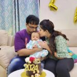 Lahari Arundhati Vishnuvazhala Instagram - Happy New Year guy's 😍🎉🎂💛✨️🎉🤩💕🎄♥️🎅💐Our little ones 1st New Year ❤️