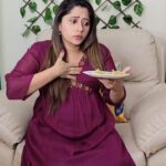 Lahari Arundhati Vishnuvazhala Instagram - Sipping through my pregnancy and beyond with Tata Tea Chakra Gold Premium leaf tea,and now it's bringing us the 'Suvarna Avakasham' contest! Grab any Tata Tea Chakra Gold Tea offer pack, scan the QR code or call 9072990729, and enter the unique code inside to get a chance to meet Rashmika Mandanna or win a 1g gold coin. 🤩 Contest ends soon, Hurry up!! T&C* apply . . . #Collab #TataTeaChakraGoldSuvarnaAvakasham #TataTeaChakraGold #ChakraGold #AndhraPradesh #Telangana #Karnataka
