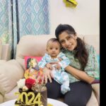Lahari Arundhati Vishnuvazhala Instagram - Happy New Year guy's 😍🎉🎂💛✨️🎉🤩💕🎄♥️🎅💐Our little ones 1st New Year ❤️