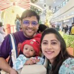 Lahari Arundhati Vishnuvazhala Instagram - Happy New Year guy's 😍🎉🎂💛✨️🎉🤩💕🎄♥️🎅💐Our little ones 1st New Year ❤️