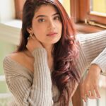 Lahoma Bhattacharjee Instagram – Once upon a sun kissed winter morning 🍯 

portraits by @iamsudiptachanda 
hair & makeup by @muabhattacharjee