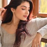 Lahoma Bhattacharjee Instagram – Once upon a sun kissed winter morning 🍯 

portraits by @iamsudiptachanda 
hair & makeup by @muabhattacharjee