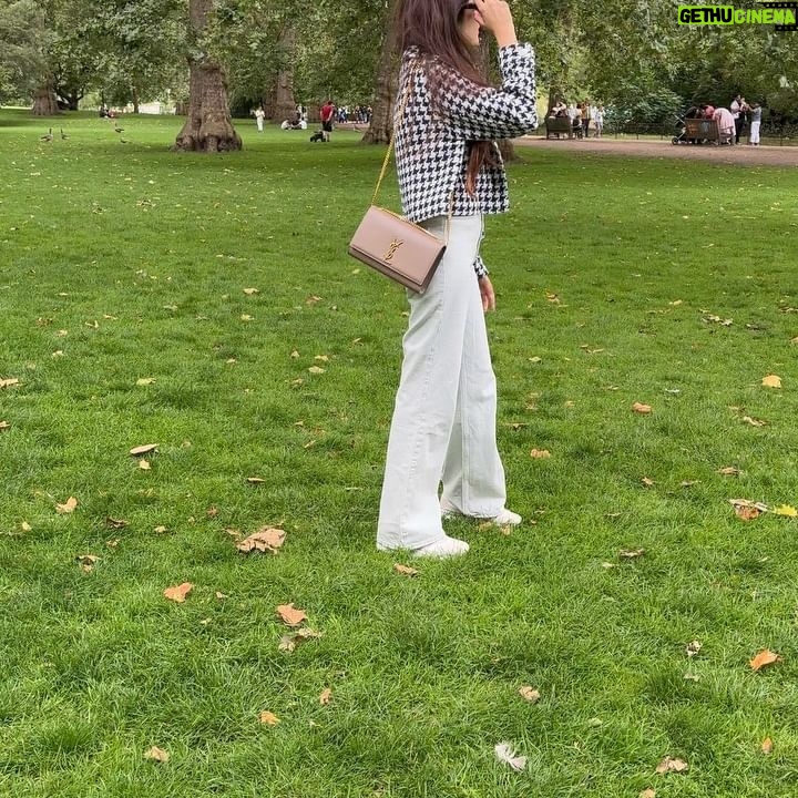 Lahoma Bhattacharjee Instagram - Coffee walks 🫶🏼