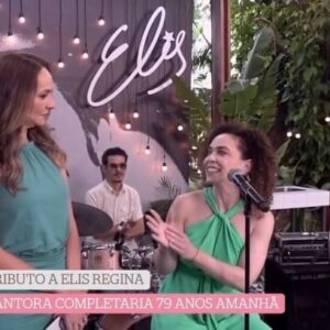 Laila Garin Instagram - O ‘É de Casa’ de hoje foi super especial e contou com a presença de @lailagarin, que nos presenteou com uma belíssima homenagem à nossa pimentinha, Elis Regina, que completaria 79 anos amanhã!

O programa foi emocionante e Laila compartilhou detalhes sobre sua jornada com ‘ELIS, A Musical’, uma produção @aventurateatros, que estreou há 10 anos. Até rolaram alguns spoilers sobre o que está por vir...

Impossível não se emocionar e sentir saudades ao ouvir a voz inigualável de Laila interpretando clássicos imortalizados pela maior cantora do Brasil. É uma imensa honra poder contar a história dessa artista tão fundamental para a nossa cultura.

Agradecemos à @tvglobo por esse momento, e viva Elis Regina e toda a equipe responsável pelo nosso espetáculo! 💜🌟

#elisregina #elisamusical #tvglobo #edecasa