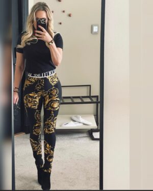 Laila Bagge Instagram - Älskar byxorna 😍
