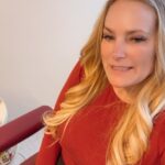Laila Bagge Instagram - Advertising @pedicaresverige Är det något som är viktigt så är det fötterna som vi faktiskt går på varje dag, och ”misshandlar” varje dag. Vi lägger enormt mycket kärlek på resten av kroppen men struntar i att just ge våra fossingar kärlek. Men såhär inför våren/sommaren så har jag lite tips på bra produkter som får dina fötter att bli mjuka och lena som en bebisrumpa! Pedicare är en svensktillverkad fotvårdsserie framtaget av fotvårdsspecialister! Ni hittar allt på @apotekhjartat @apoteket
