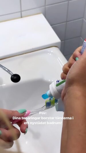 Laila Bagge Instagram - Någon som känner igen detta??? 😂 säger inga namn @liampitts03 @kitwahlgren