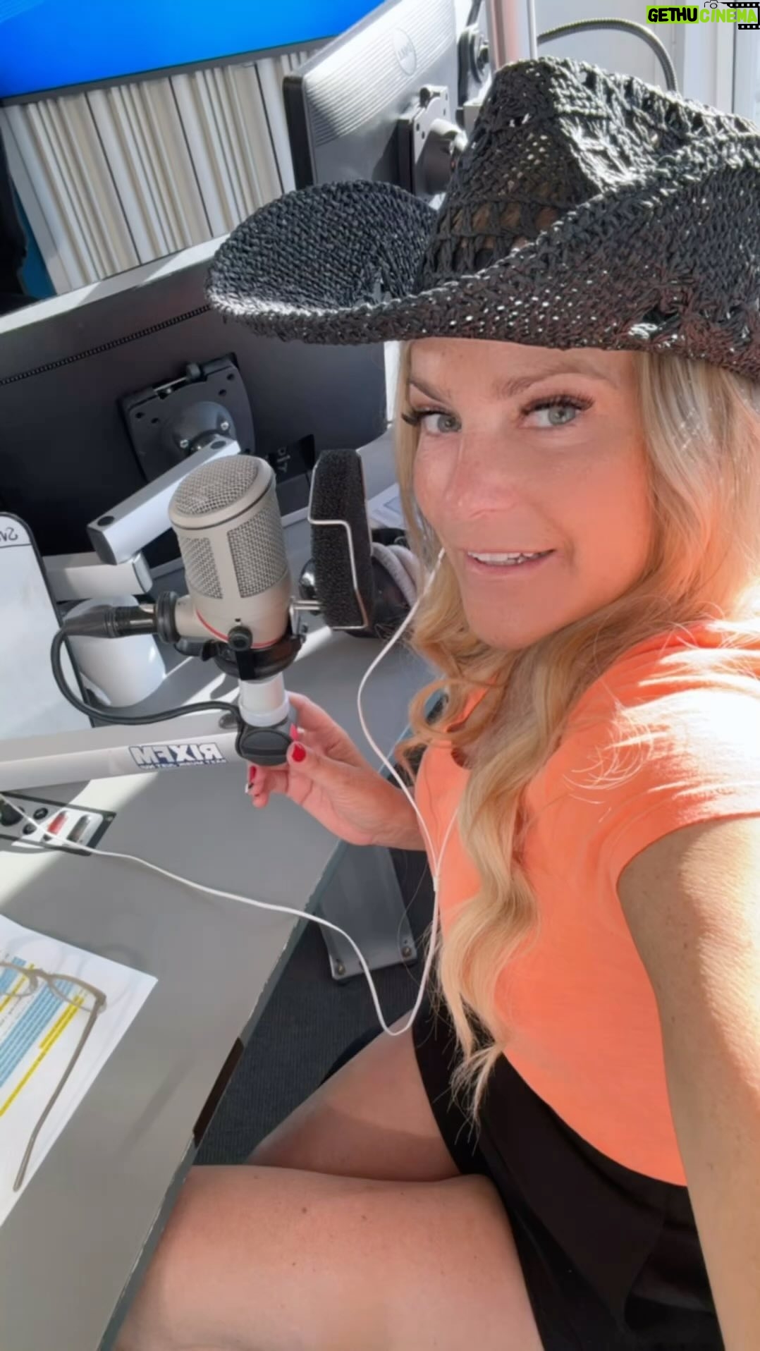 Laila Bagge Instagram - Let me get a big ”hell yeah” From the redneck girls like me! ❤️