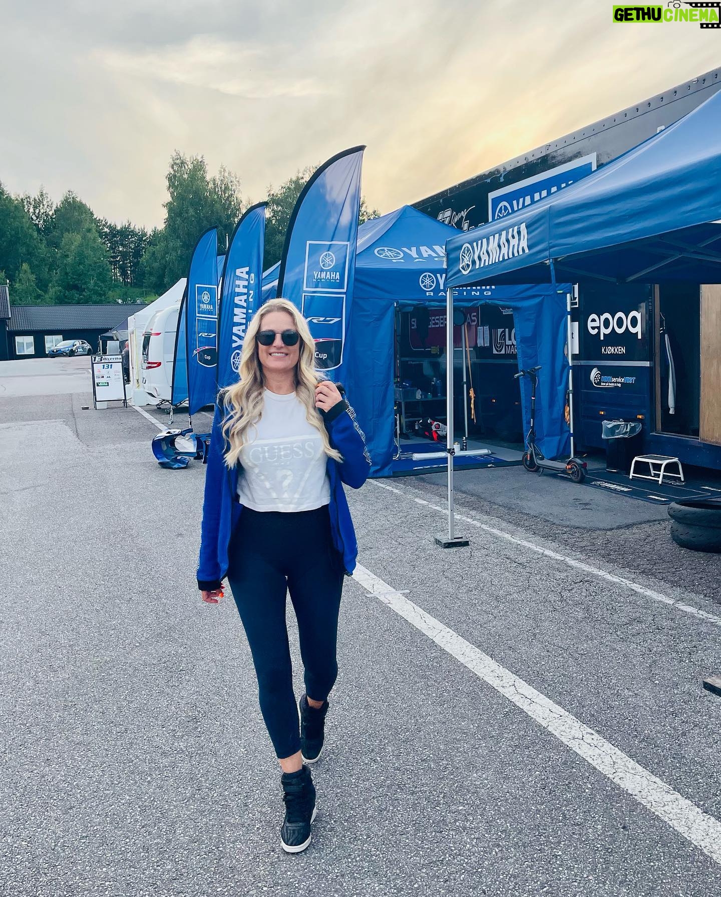 Laila Bagge - 6.3K Likes - Då var tävlingen på gälleråsen över och @kroadrace korosh bästa placering blev en 5 placering, vilket jag personligen tycker är grymt bra, då han för första gången började i maj 🤗 Tack till alla fantastiska människor som peppat och hjälpt till både i depån och utanför, och till sist, vilken utveckling du haft @koroshkananian ❤️ vet att du inte är nöjd men det skiter jag i! Love u ❤️ Tack till @filipbacklundmotorforening @trackdaysbyfilipbacklund @yamahamotorscandinavia @michelinnordic