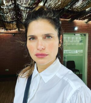 Lake Bell Instagram - Day 3 in Lagos. All business. 🇳🇬✨
