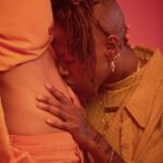 Lake Bell Instagram – Get some *skin contact* in your life. Proud to share this Orange wine and the tangerine-tinted dreamscape we built for it. We had an incredible team of female creators and multigenerational / LGBTQ  / BIPOC talent come together to make this happen.

@lakebell 
@vincint 
@taylordvasek 
@mayamused 
@simone.niamani 
@lizbarclay_