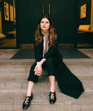 Lake Bell Instagram - Talk easy. Stoop hard. 
@samfragoso @talkeasypod pix by @juliuschiu