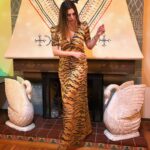 Lake Bell Instagram – Off to the @maybournehotelgroup to celebrate the works for #for #lafriezeartfair with @georginacarolinecohen @cultured_mag 
Thank you @madisonguest for the fit ✨  @ahugfromtheartworldartgallery @beryl_cook_official