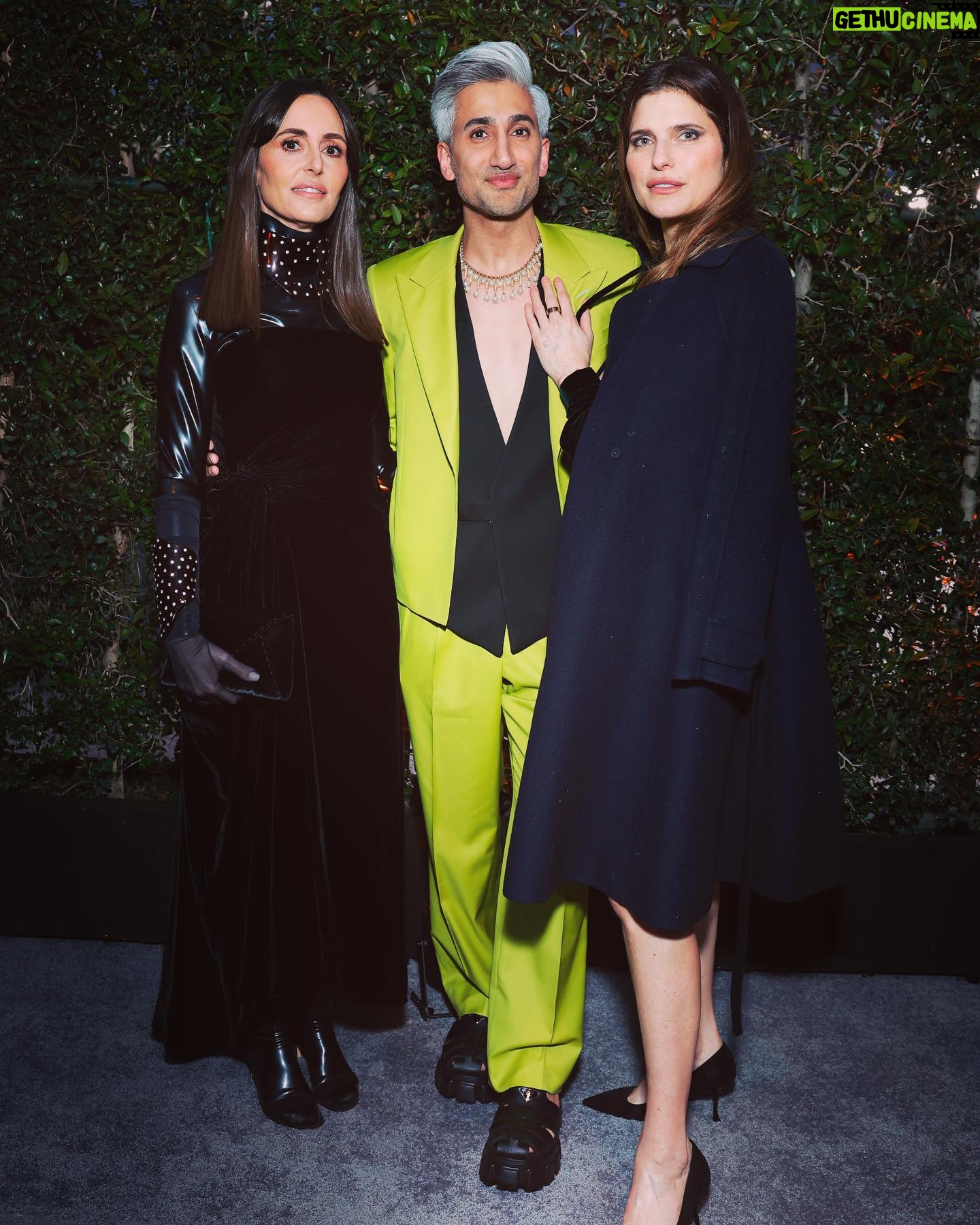 Lake Bell Instagram - Still celebrating @tanfrance @fashiontrustus @tania.fares 🖤