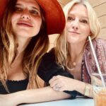 Lake Bell Instagram – Couple of LBs from different angles. No matter which way you slice we are #poundforpound @laurabrown99