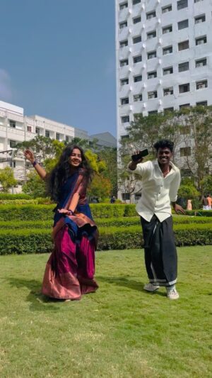 Lakshmi Unnikrishnan Instagram - Pongal viBezz🌾😍