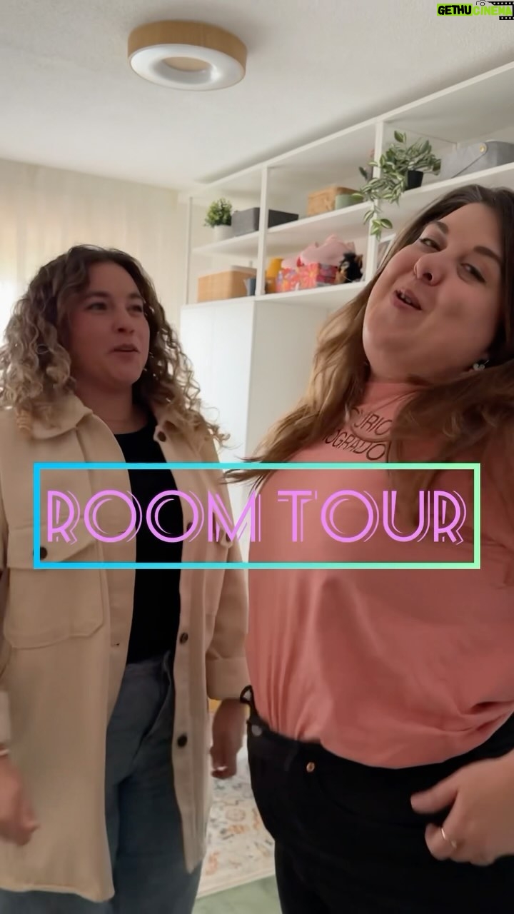Lala Chus Instagram - 💕💕💕ROOM TOUR💕💕💕 Cuando la maravillosa @terracotastudio_ me escribió para ayudarme a poner moni mi casa, no dudé ni un segundo. Tere nos dio diferentes opciones, nos hizo la lista de la compra eligiendo todos los muebles y luego gracias a @grupo.lex dejamos las estancias óptimas para dejarlas monísimas. Sinceramente, los mejores profesionales. Un lujazo currar con gente tan genial💕💕💕💕💕