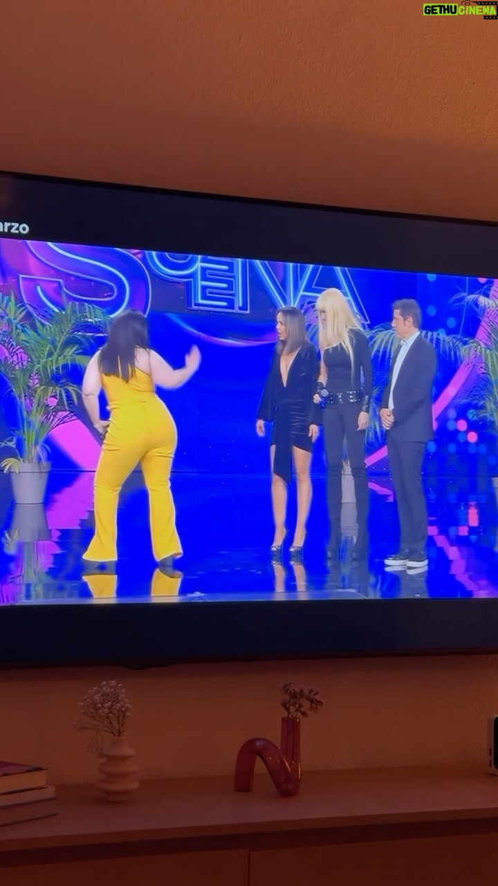 Lala Chus Instagram - SOY MIKE WAZOWSKI, GRACIAS @atresmediacom por tremendo honor 💕💕💕💕💕💕