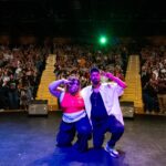Lala Chus Instagram - ¡Gran Canaria! Las fotos pal #Tuenti ya están aquí 😍. Gracias por acompañarnos a los 00's, ¡os comemos esa cara guapa que tenéis! 💖 📸 @alejandrobarrosafotografo #Reíslas #Kdecirteknosepas #GranCanaria #Lalachus #Bertus
